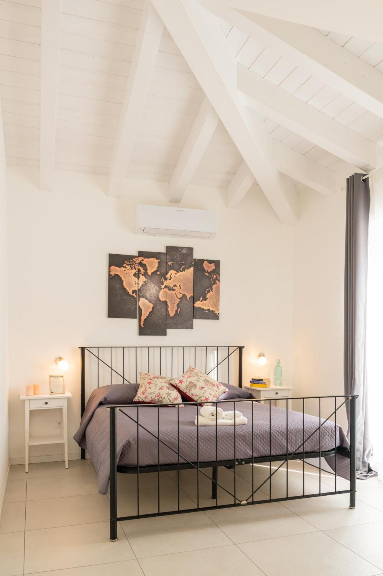 Residenza Del Barone Luxury House - Pula, Sardegna Apartment Exterior photo
